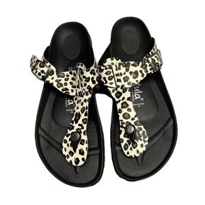 Betula By Birkenstock Gizeh Cheetah Print Sandals EUC 40 Womens Size 9 Mens 7
